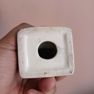Ceramic Spectacles Holder/ Chashma /glass Holder