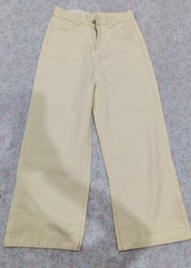 Cream Wide-Leg Cropped Pants