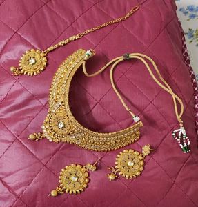 BRIDAL JEWELLERY  SET