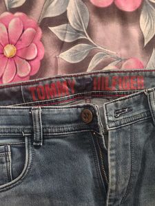 Men's Light Wash Denim Jeans