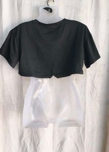 I. Black Graphic Crop Top