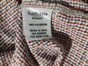 Van Huesen Checkered Bow Blouse