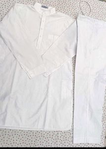 Men's White Kurta and Pajama Set
