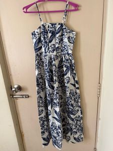 Linen Blue &amp; White Floral Dress