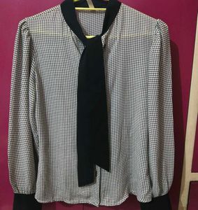 🖤 Elegant Black &amp; White Printed Formal Top