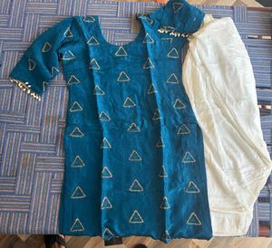 Salwar suit with duppatta