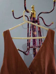 Chic Brown Sleeveless Mini Dress