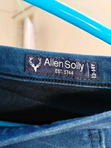 Allen Solly Comfortable Blue Denim Jeans
