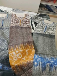 Set of 3 Printed Kurtas