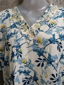 Elegant Floral Print Kurta  of 3 pice set, nea