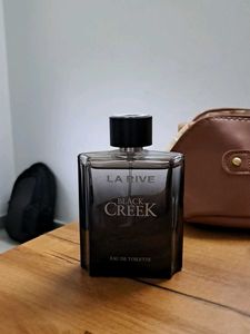 La Rive Black Creek Eau de Toilette