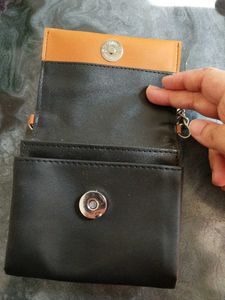 Stylish Two-Tone Clutch with Chain Strap
