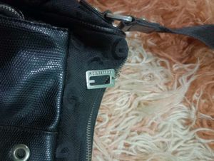 Chic Black Shoulder Bag