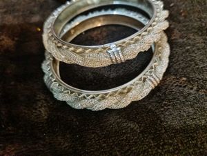 Elegant Bangles Set