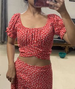 🛑PRICE DROPPED🛑Red Floral Two-Piece Set