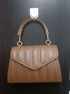 Chic Quilted Handbag