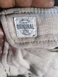 H&amp;M original brand short