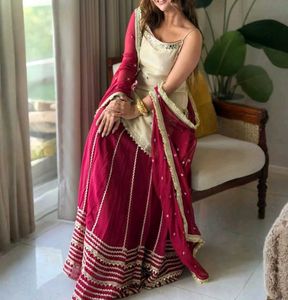PREMIUM DESIGNER LEHENGA SET