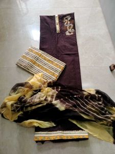 Stylish Striped Kurta Set with Dupatta