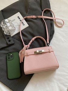 Chic Pink Textured Handbag