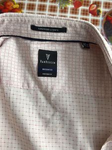 Men's Pink Checkered Short Sleeve Shirt