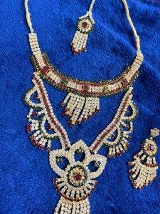 Elegant Jewelry Set