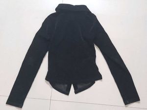 Chic Black Velvet Button-Up Top. Fitted shirt