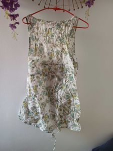 Flowy Floral Sleeveless Top