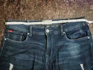 Men's Distressed Blue Denim Jeans