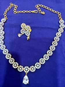 Stunning CZ Diamond Necklace &amp; Earrings Set