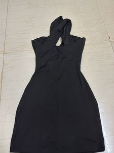 Chic Black Halter Neck Cut-Out Dress