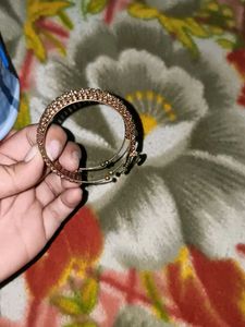 Sparkling Rose Gold Bangle