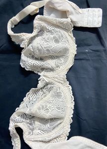Cream Lace Full Coverage Bra