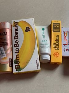 Lakme &amp; Unleashia Skincare Set