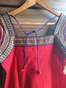 Elegant Red Embroidered Kurta