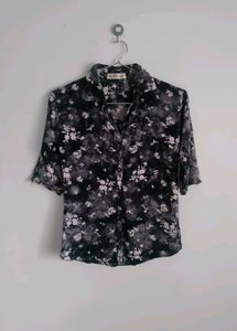 Chic Floral Button-Up Shirt