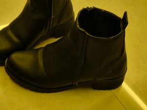 Black Boots