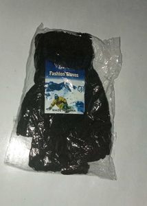 Black Winter Gloves