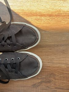 Nike Brown &amp; Gold Casual Sneakers