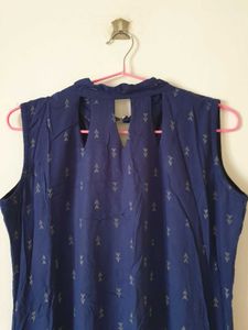 ‼️Price Drop‼️Navy Blue Cut-out Kurti