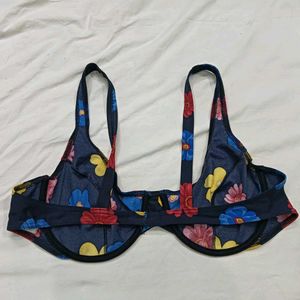 ⭐ Floral Print Bikini Top