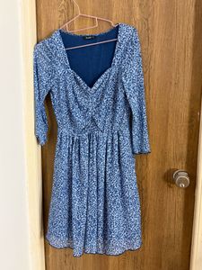Chic Blue Floral Print Dress