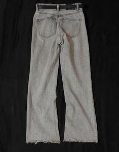 Light Wash Wide Leg Jeans with Belt