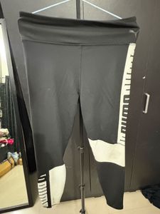 Puma sports Black & White Leggings
