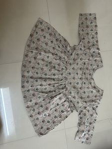 Marvan Top