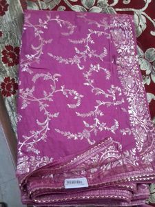 Elegant Pink Floral Saree