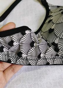 Stylish Fan Print Bra 🖤