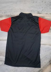 Collectible Royal Challengers T Shirt Size 18