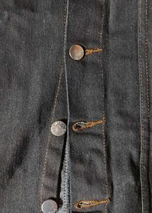 Black Denim Button straight skirt(new)