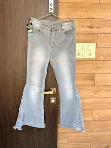 Trendy Grey Flare Jeans